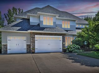 72315 Grey Fawn Dr, Albert Lea, MN 56007