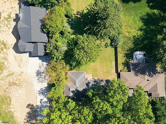 5th image of 9736 Cooper Ln