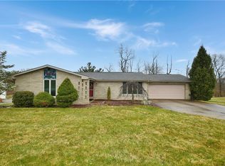 3127 Siler Dr, Finleyville, PA 15332