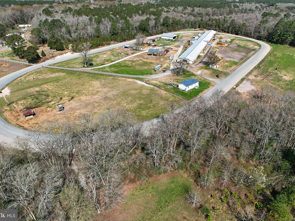 1st image of 33096 Johnson Rd