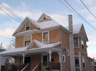 9 Harvey Ave, Lockport, NY 14094