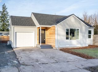 1214 L St, Springfield, OR 97477