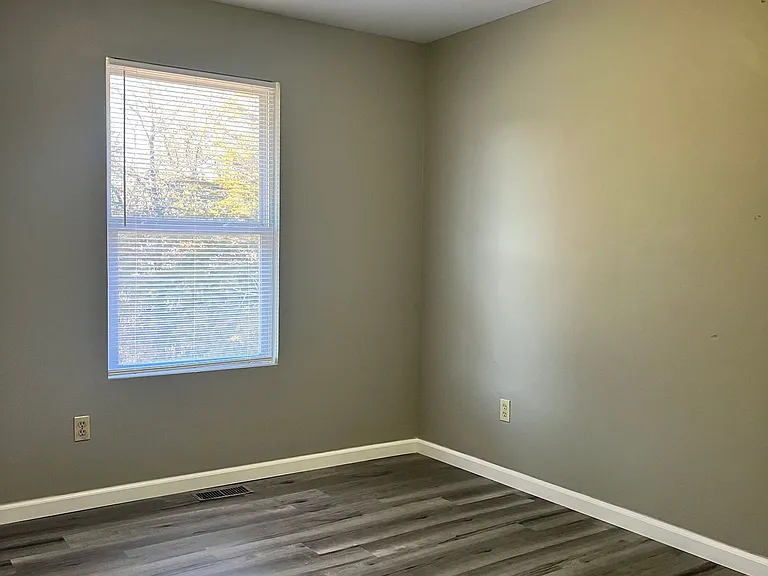 410 Briden — Photo 3