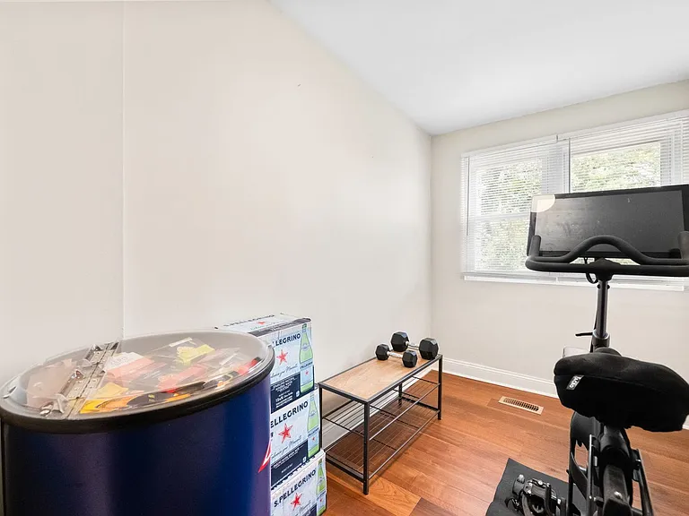 4230 Edson Pl NE — Photo 14