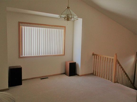 3rd image of 25550 Forest Boulevard Ln
