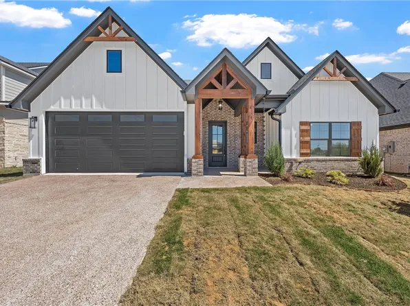 1421 Tranquility Trl, Woodway, TX 76712