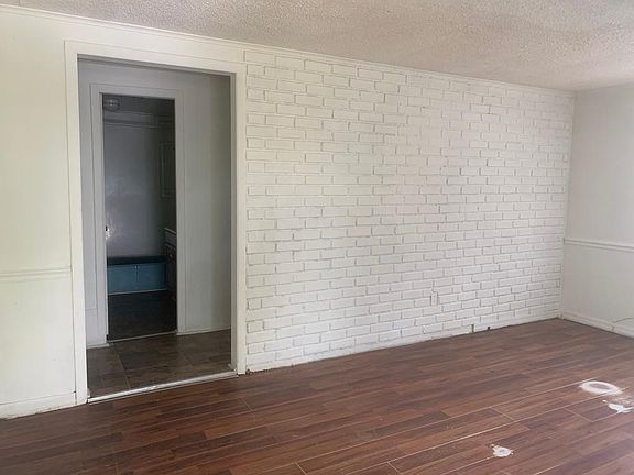 2nd image of 408 Takoma St