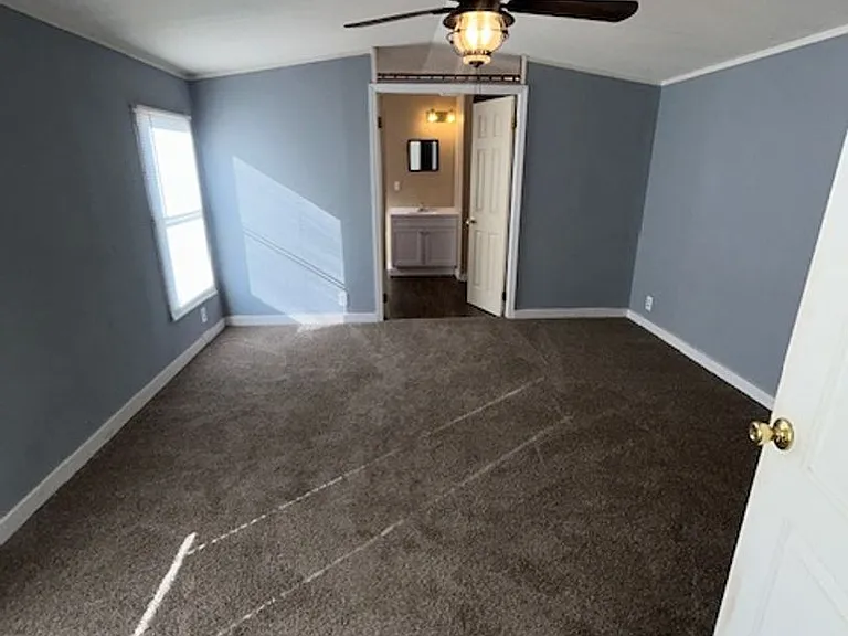 31 Kesler Dr — Photo 7