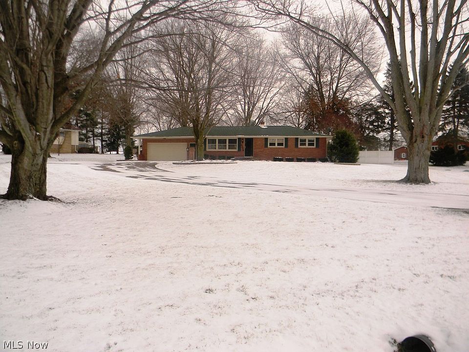 1st image of 3226 Pinevale Ave