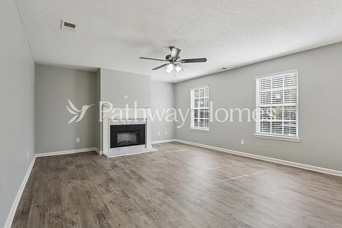7510 Old Chapel — Photo 7