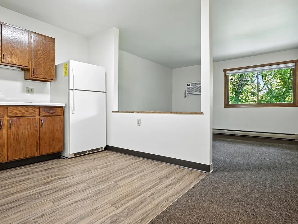 509 N Main St #101