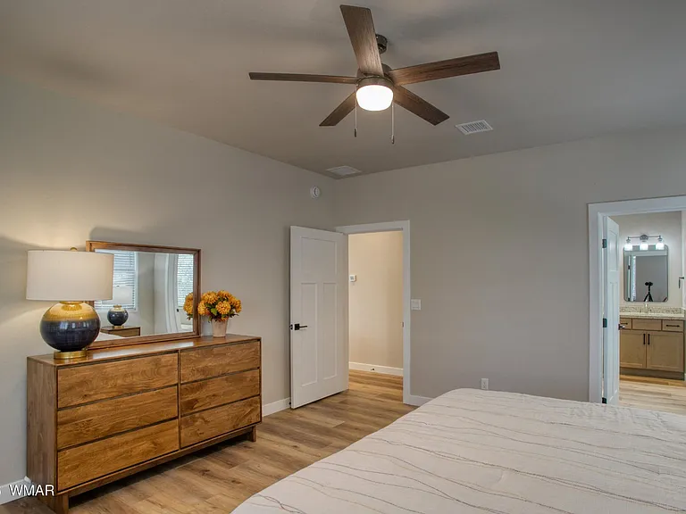 2141 W Whispering Springs Rd — Photo 13