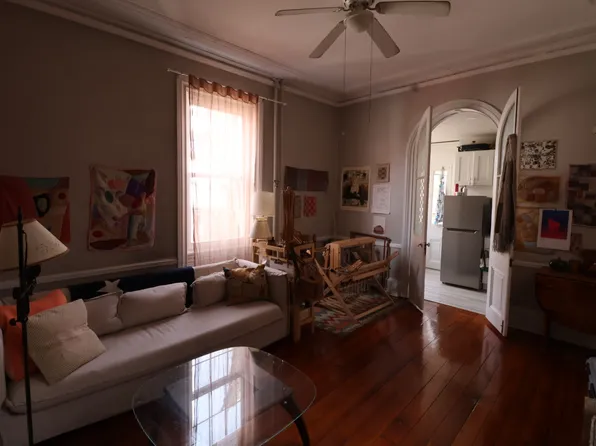 409 S 9th St, Philadelphia, PA