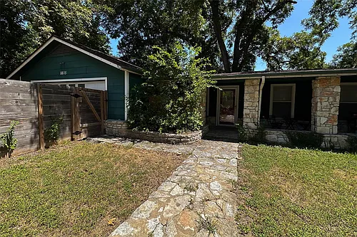 8815 Georgian Dr #B Photo 1
