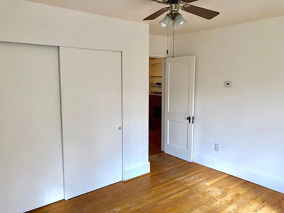 4th image of 239 E Penn Ave APT 1