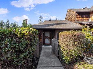 8132 Sunflower Dr, Cotati, CA 94931