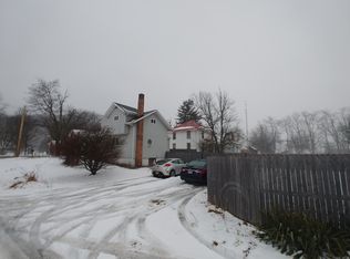 8196 Blade Rd NW, Malvern, OH 44644