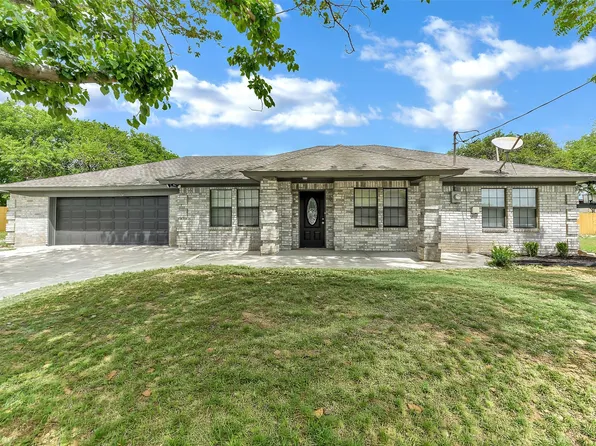 5924 Angus Dr, Fort Worth, TX 76179