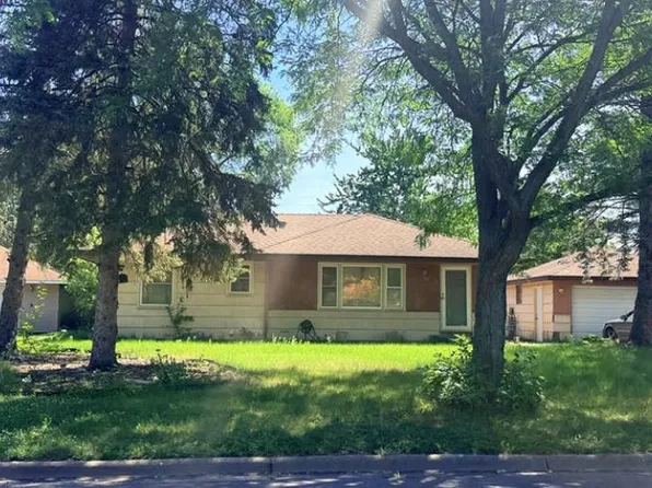 8199 Granada Ave S, Cottage Grove, MN 55016