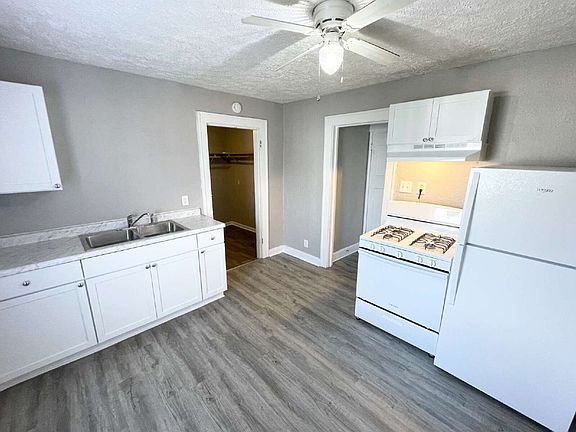 5th image of 2627 S Goodlet Ave