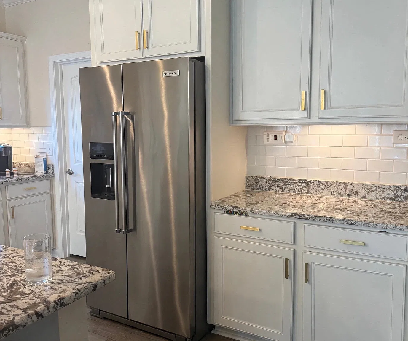 4 bed, 4.5 bath, 3520 sqft, $2,700 — Photo 3