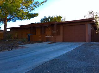 2755 Burnham Ave, Las Vegas, NV 89169