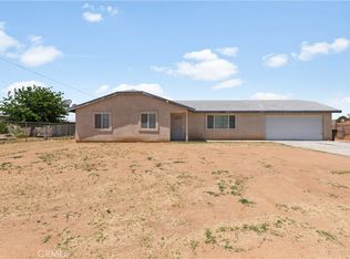 22408 Kayenta Rd, Apple Valley, CA 92308