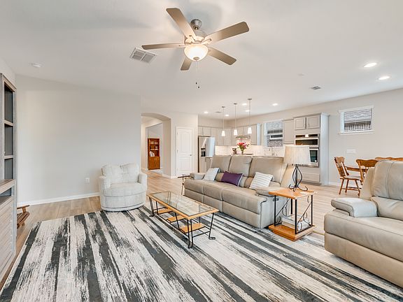 4th image of 808 Habitat Trl