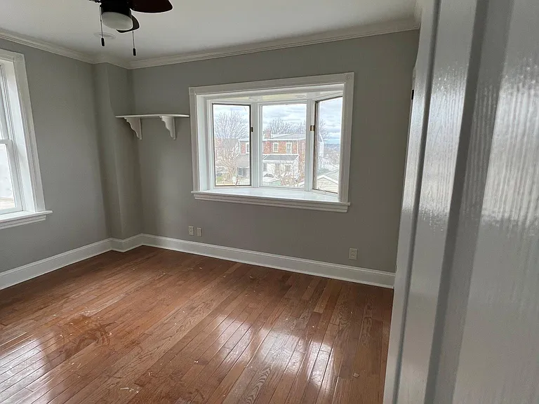 337 Prospect St — Photo 6