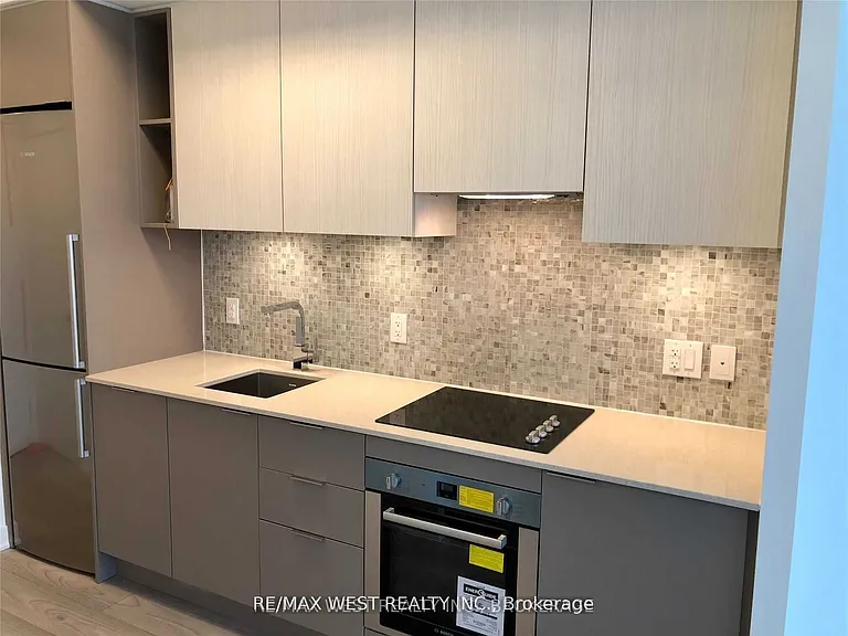 120 Parliament St #1911 — Photo 6