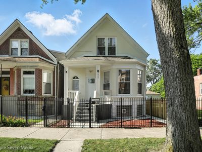 3425 W Carroll Ave, Chicago, IL, 60624