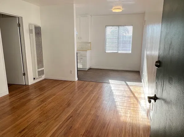 732 Lucile Ave APT 4, Los Angeles, CA 90026