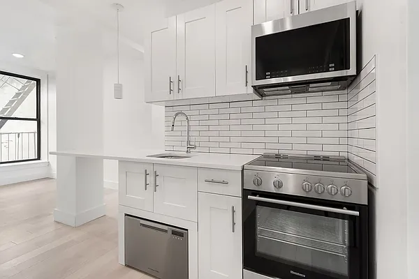 Rented by Compass | media 1