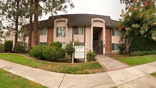 1400 Glenwood Rd Photo 1