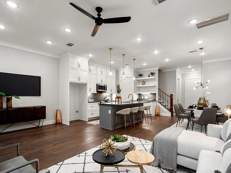 314 N Stiles St — Photo 10