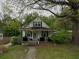 113 Bailes Dr, Nitro, WV 25143