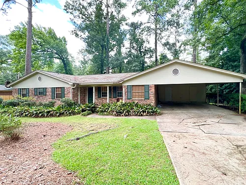 2112 Great Oak Dr Photo 1
