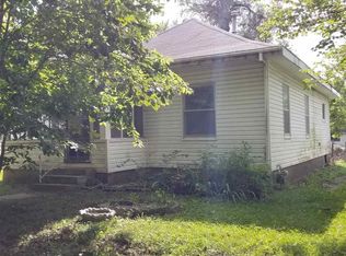 904 S Stewart Ave, Sedalia, MO 65301