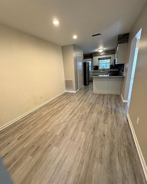 1st image of 5407 N Suwanee Ave APT A