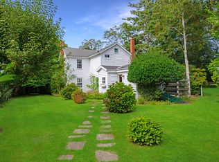 13 Old Fish Cove Rd, Southampton, NY 11968