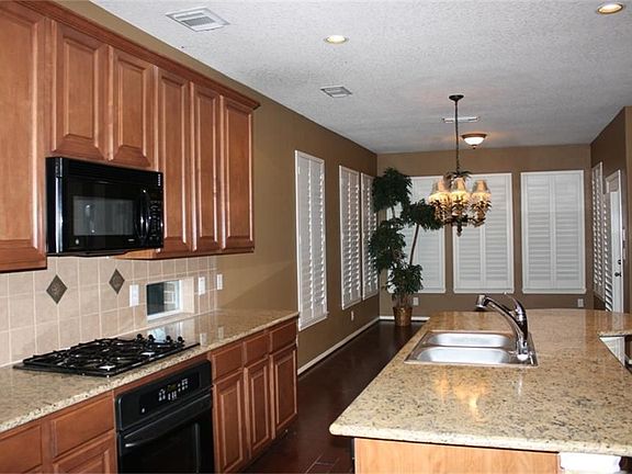 4th image of 3522 Cedar Hill Ct
