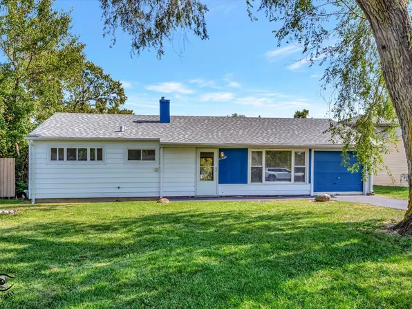 15823 Clifton Park Ave, Markham, IL 60428