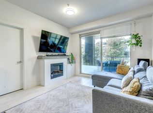 7478 Byrnepark Walk #304, Burnaby, BC V3N 0B5