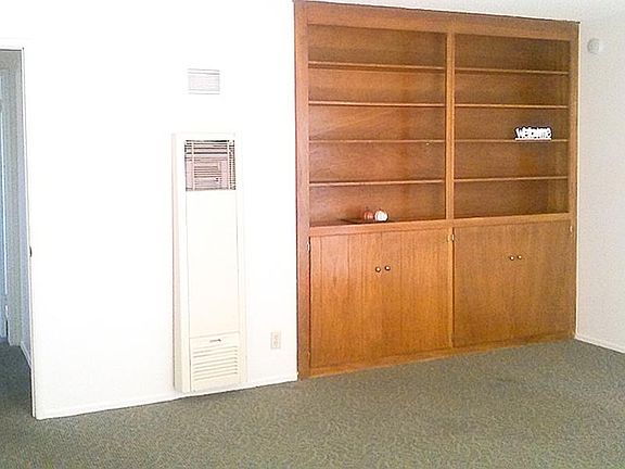 5th image of 2945 N Garey Ave