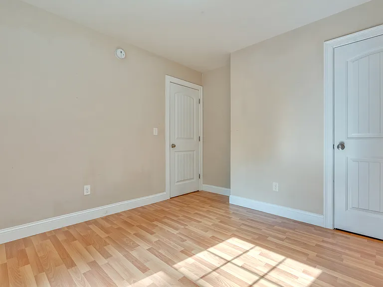 175 & 177 Maine St #177 — Photo 6