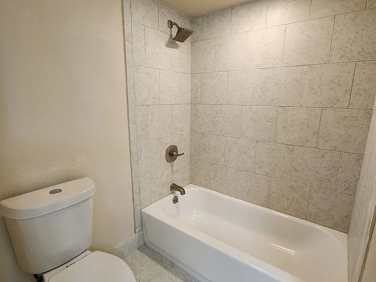 1217 La Fonda Dr — Photo 27