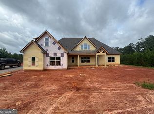 823 Hopewell Rd, Forsyth, GA 31029