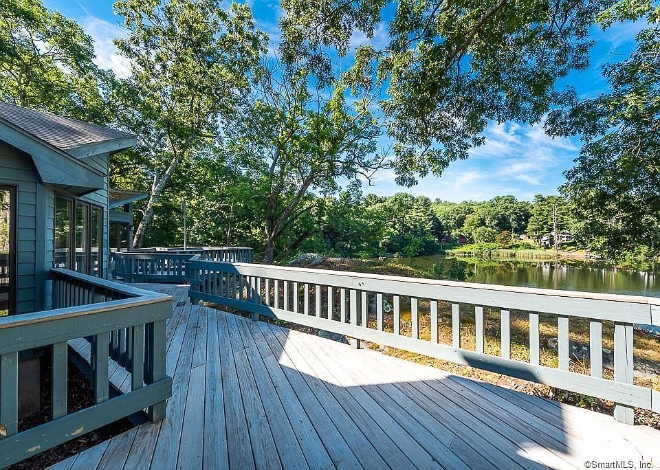 1085 Long Cove Rd, Gales Ferry, CT 06335 MLS 170550587 Zillow