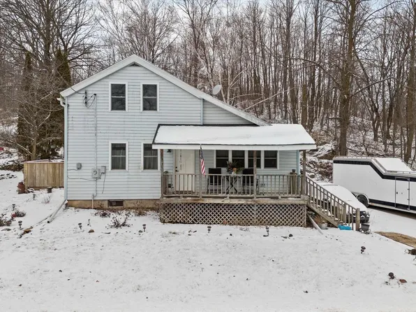 N8214 Franklin ROAD, Plymouth, WI 53073