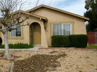 1964 W Oakland Ave, Hemet, CA 92545